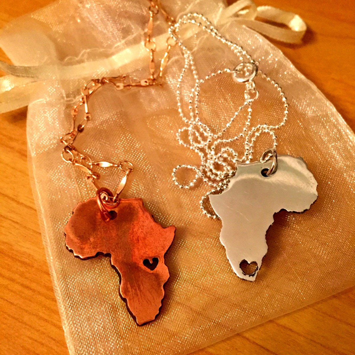 Africa heart pendant necklace