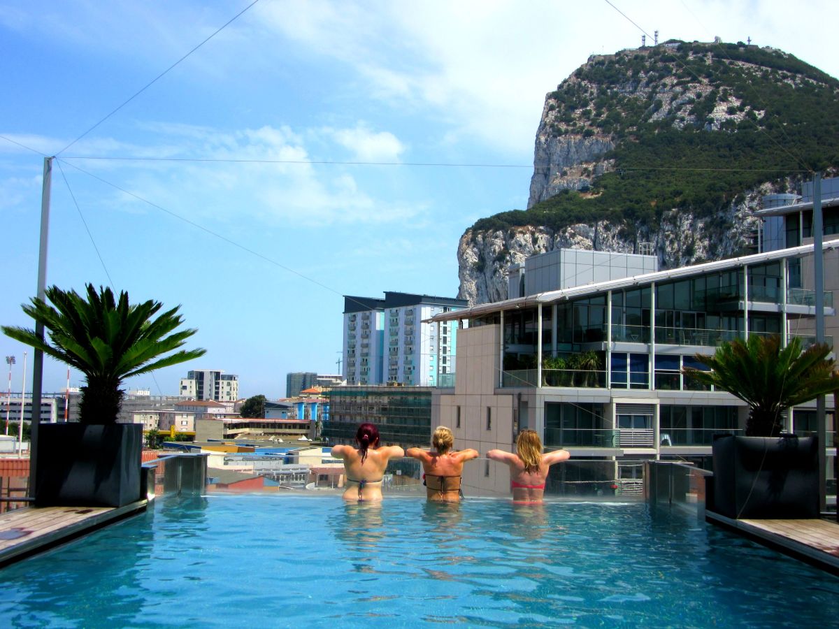 Rooftop pool Sunborn Gibraltar