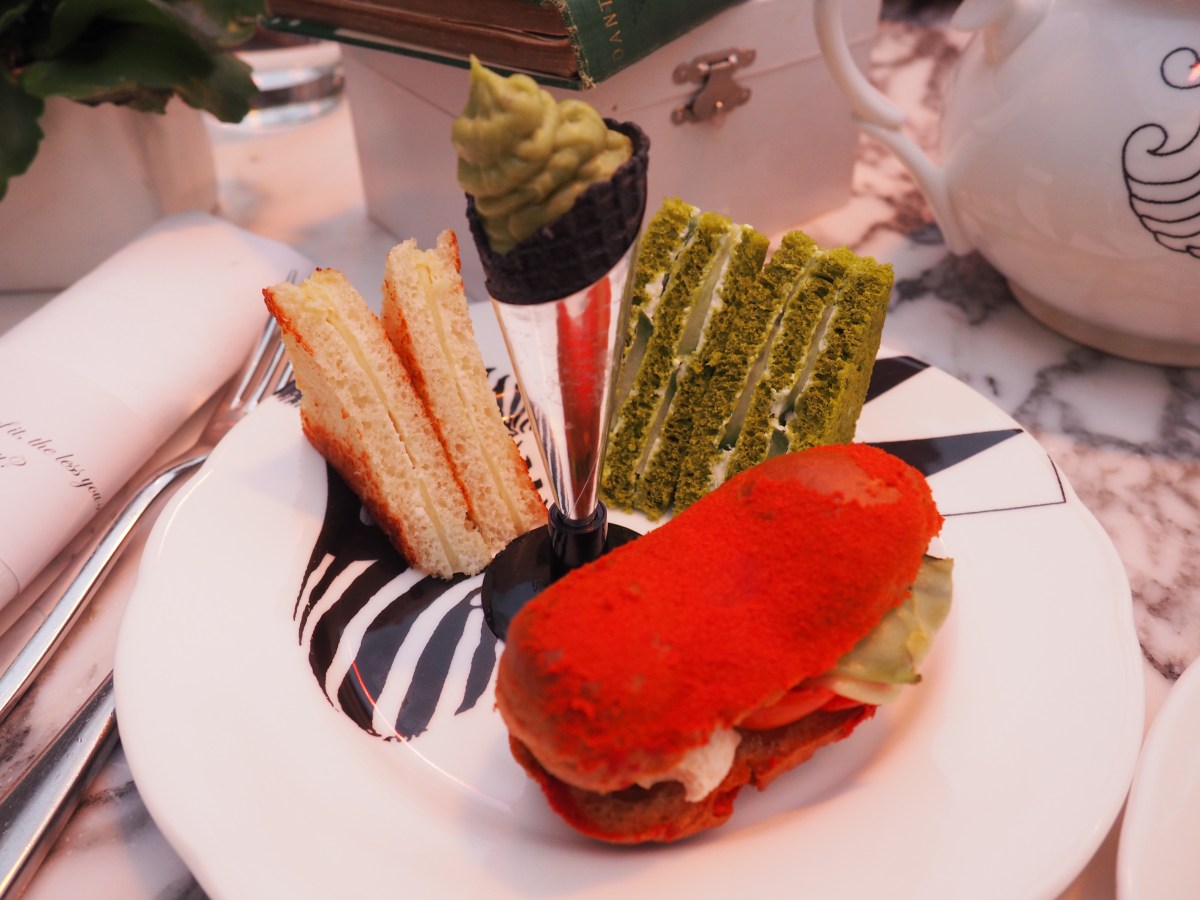 Mad Hatter's Afternoon Tea