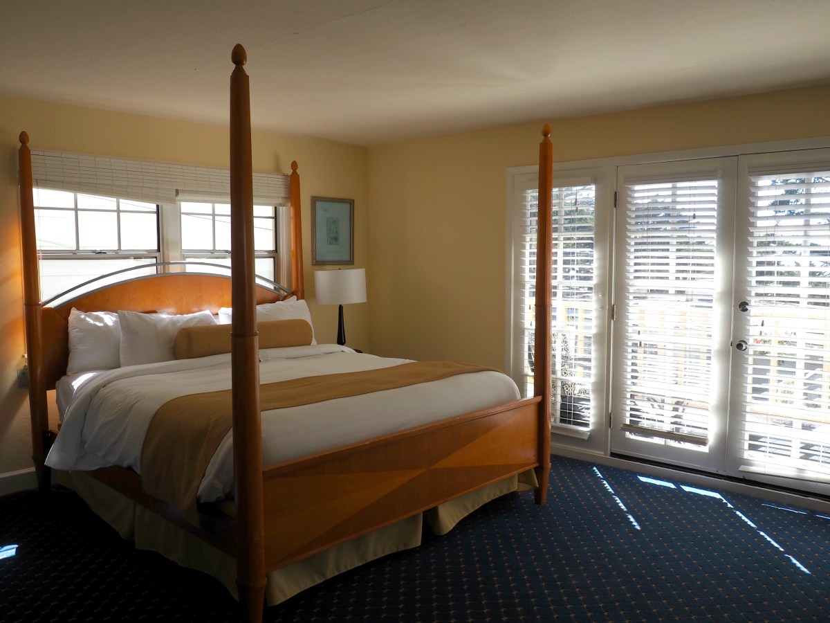 Where to stay in Carmel