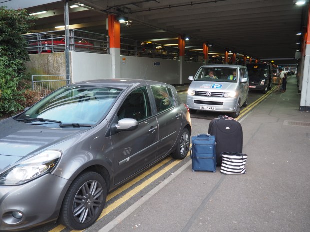 London Gatwick airport parking